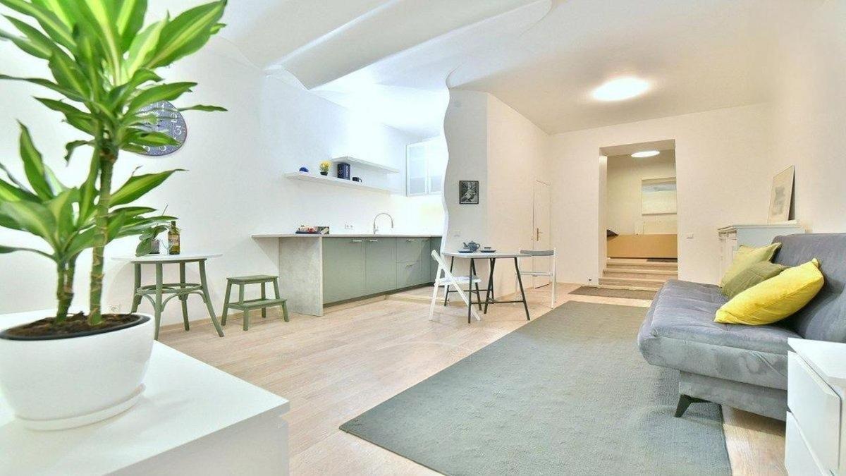 Vilnius Town Square Apartments Self Check-In 24H By H&H Zewnętrze zdjęcie